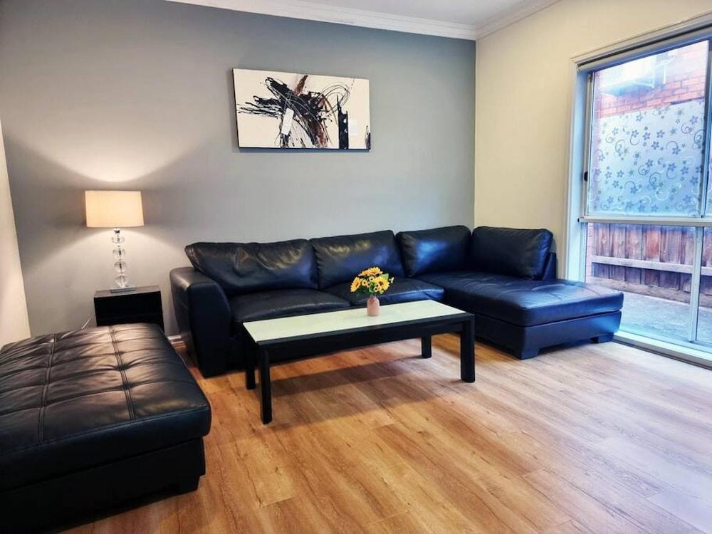 Rosie House - Spacious Comfortable Home