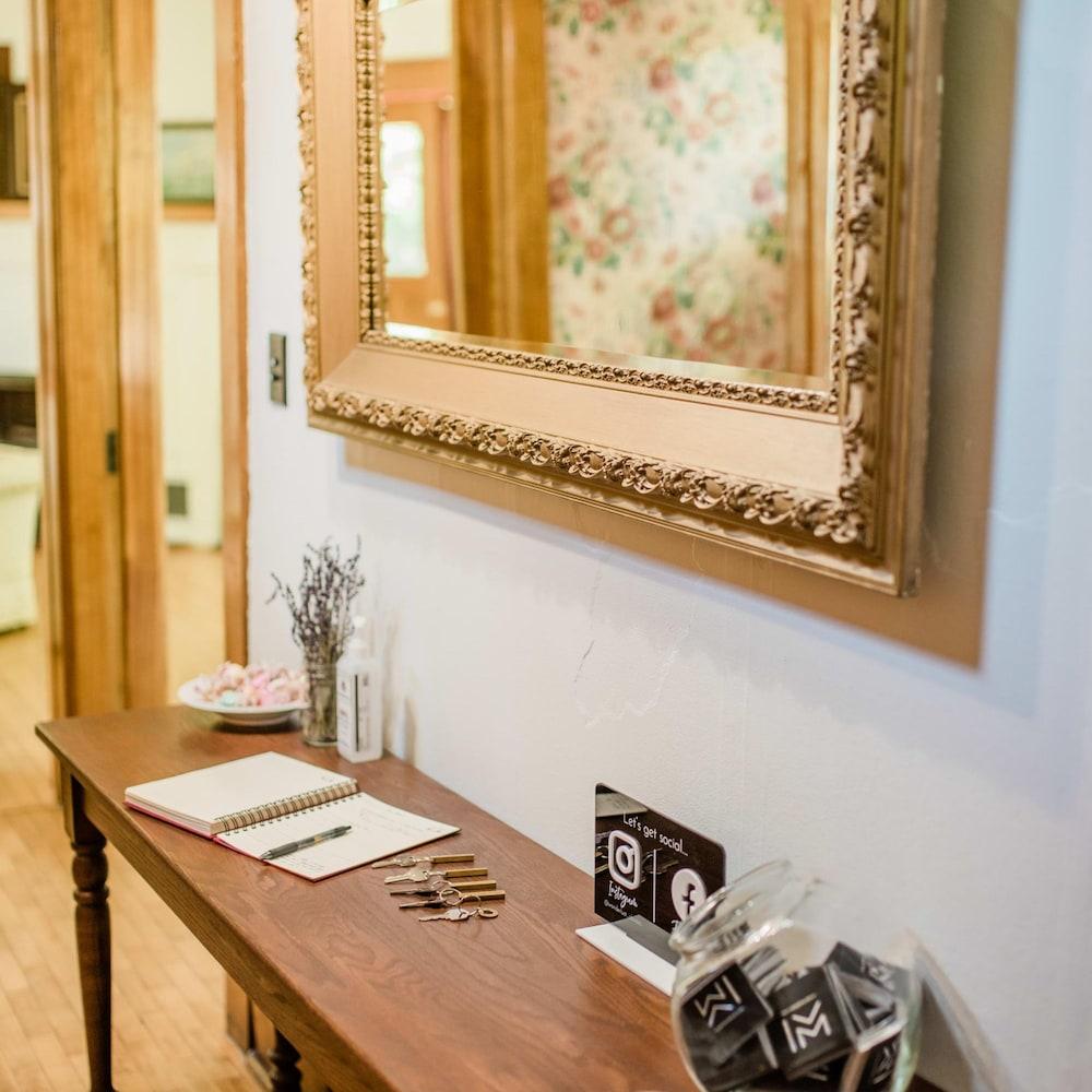 Bridgewalk Estate a Wanderlust Abodes Property