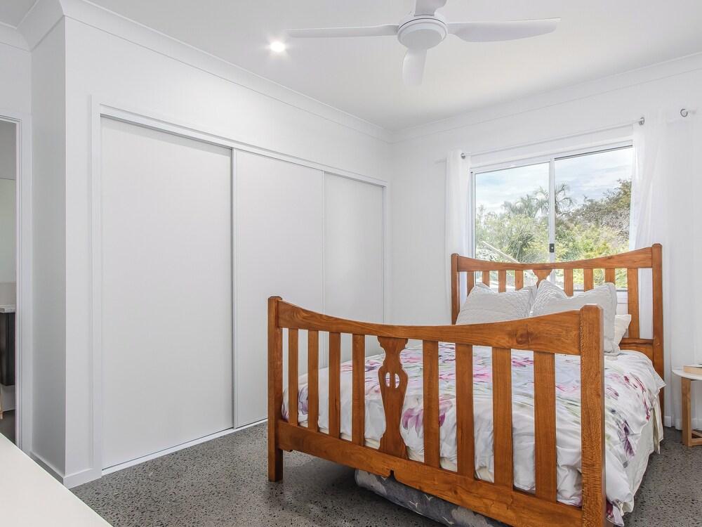 Coastal Relaxation in Banora