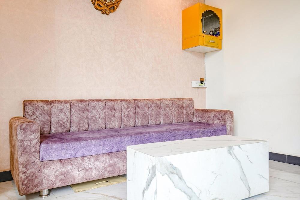 Fabhotel Shree Shivay