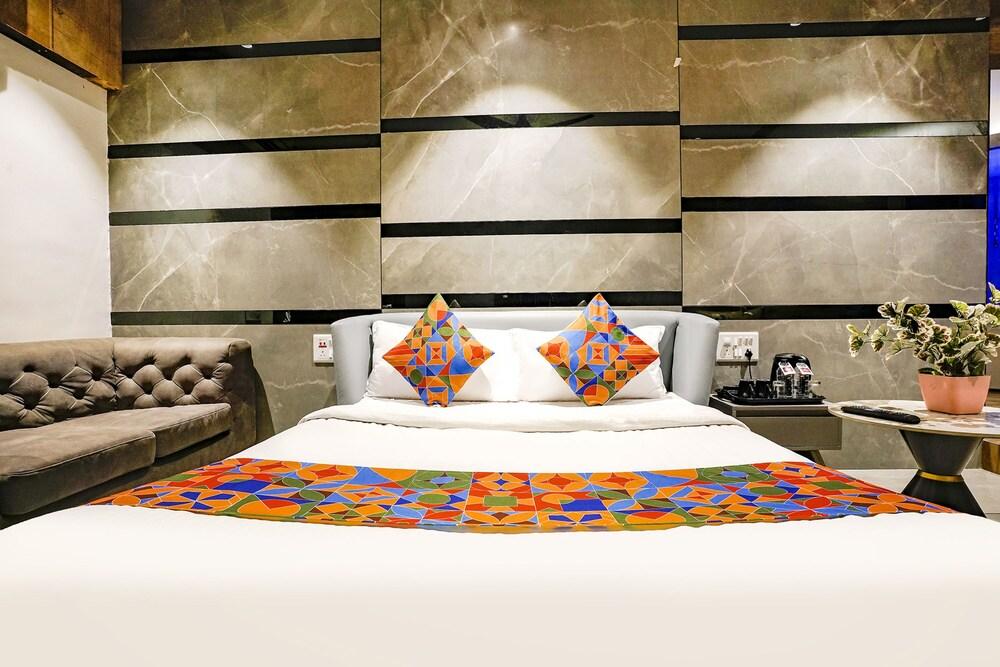 Fabhotel Prime Welcome Palace