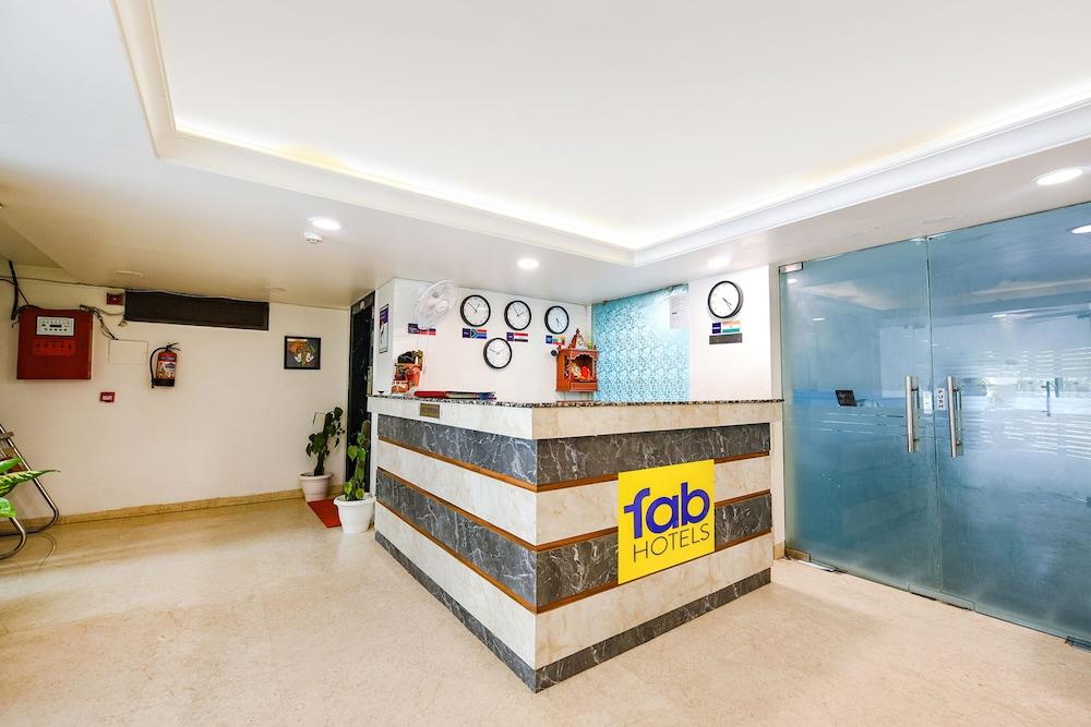 Fabhotel Cordial Home