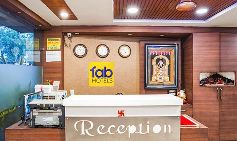 Fabhotel Ashirwad Regency