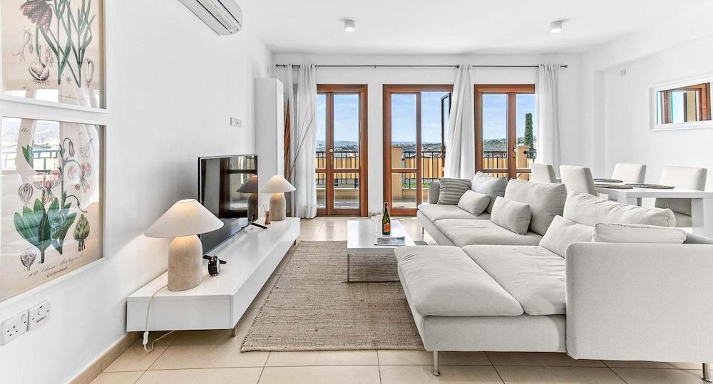 Apartment Bh11 - Theia