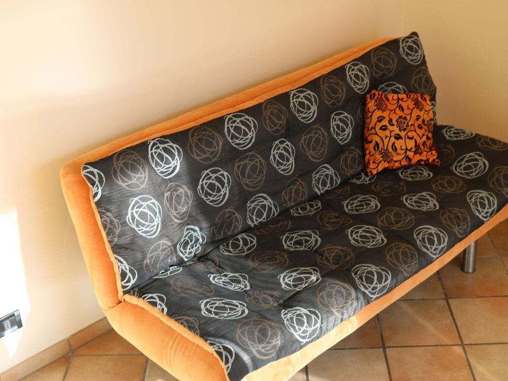 Lazise Serene Garden Escape