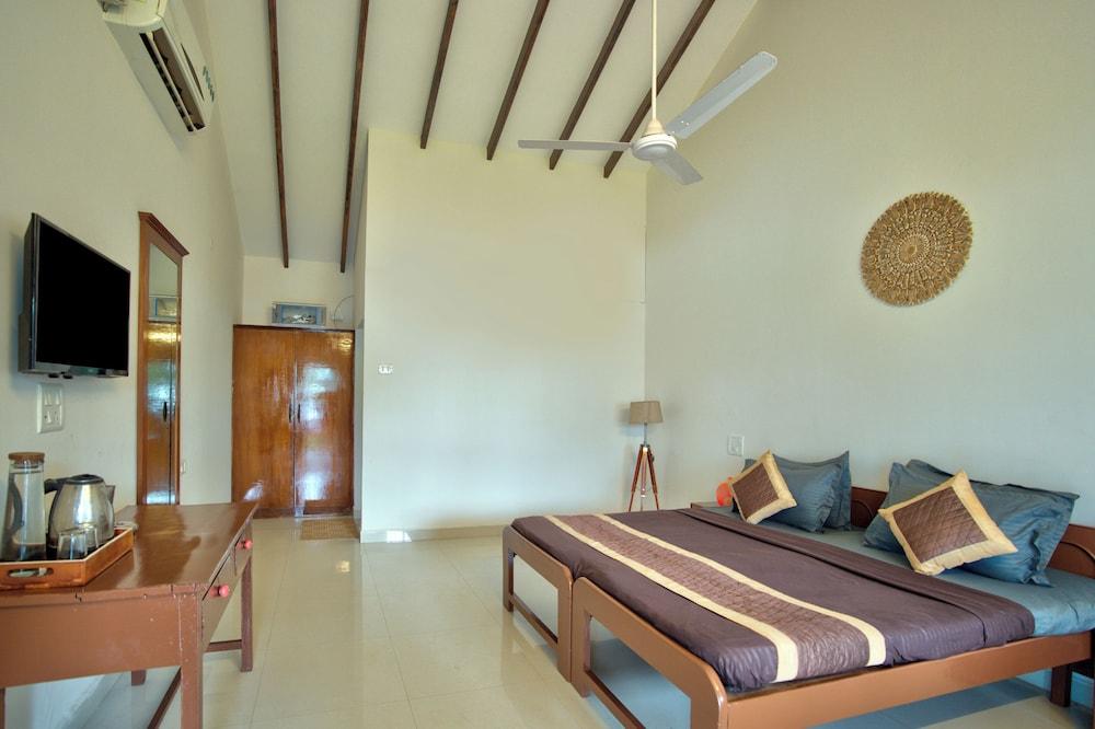 Papilio Beach Front Cottages