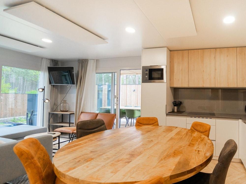 Chalet With air Conditioning on a Holiday Park