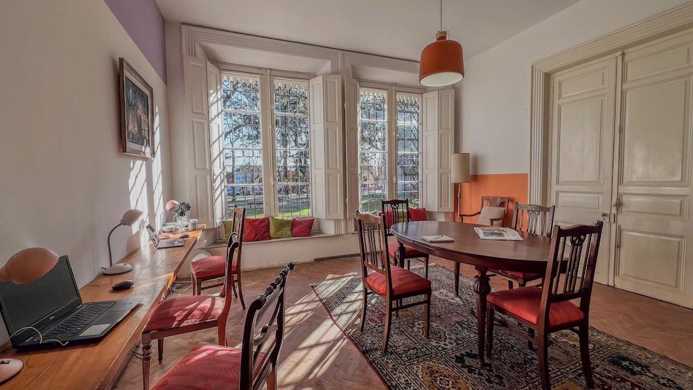 Viajero Colonia Hostel