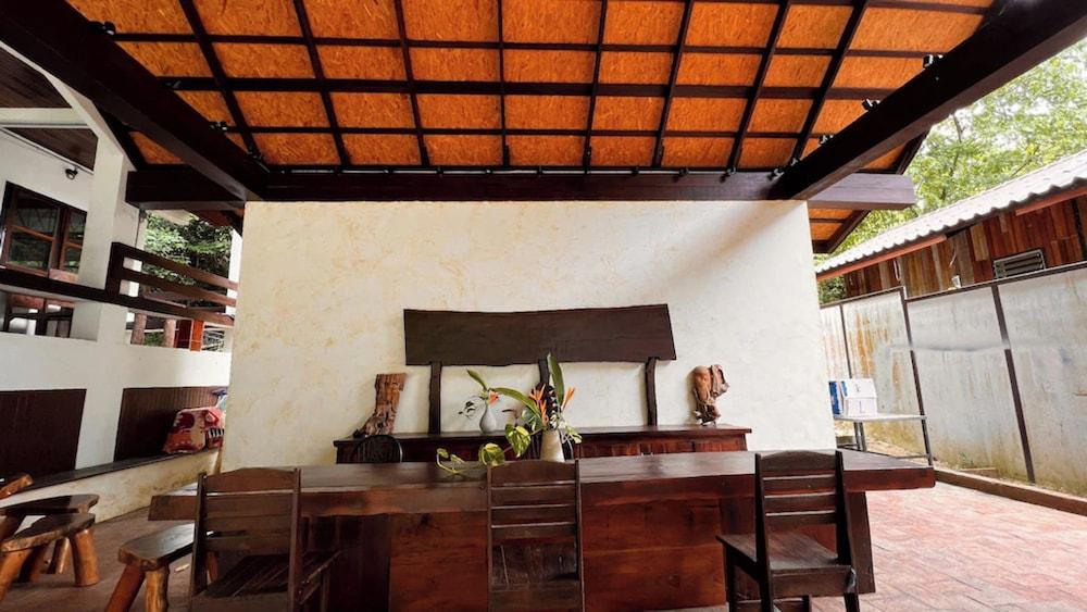 Kawarin Secret Hut Hotel and Resort