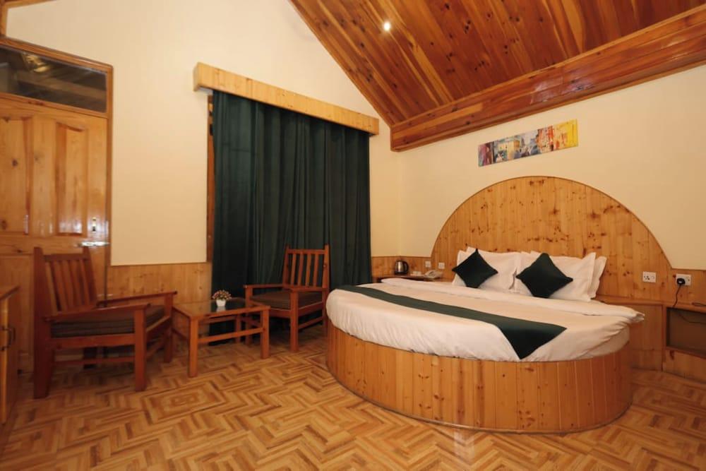Goroomgo Mareema Pure Veg Hotel Manali
