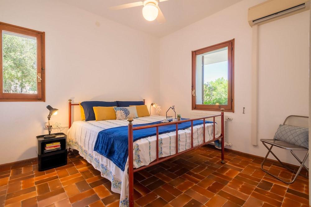 Sardinia Re - Shuluq 6