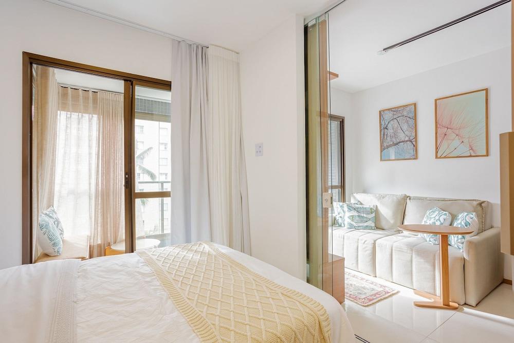 PB04 Apt 1 Suíte 350m da Praia da Pituba