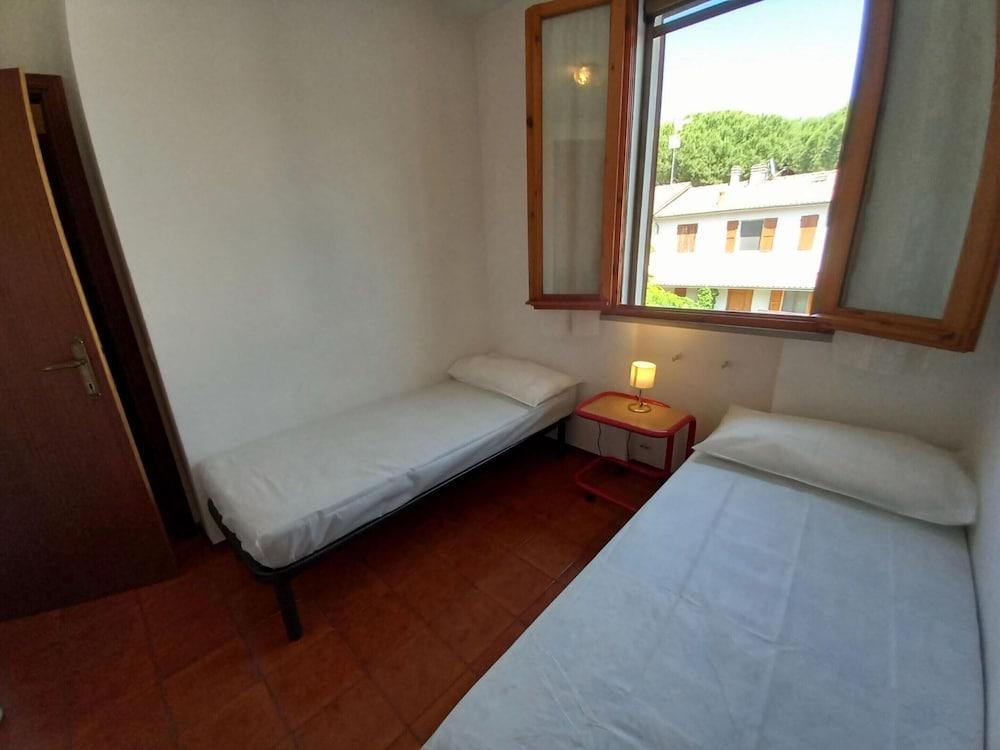 Apartment With Private Garden