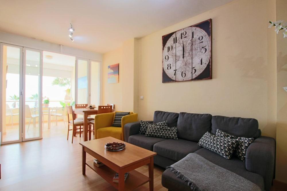 Tess Apartamento Frontbeach La Roca Chica