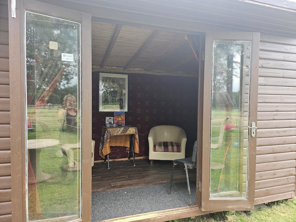 Tranquil Equestrian Escape - Sleeps 2