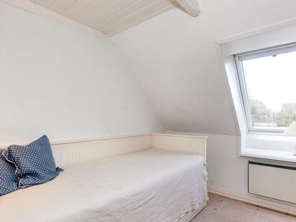 6 Person Holiday Home in Albaek