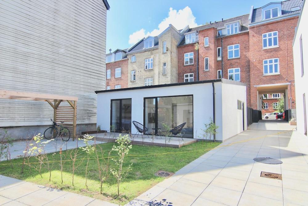 Fantastic 1-bedroom Townhouse