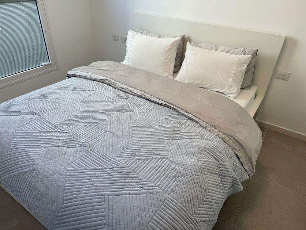 Prince Palace Netanya Central Beach