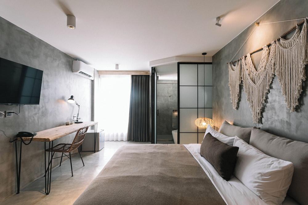 Glory Wabi Sabi Hotel