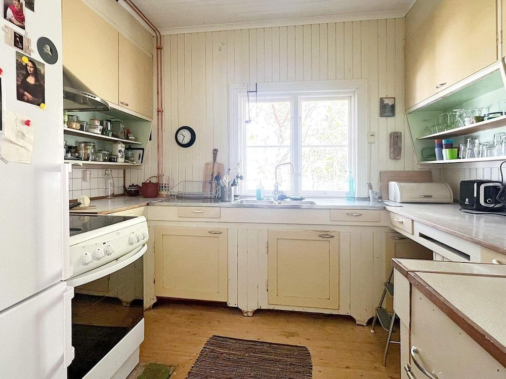 Attractive Apartment With Terrace-by Traum