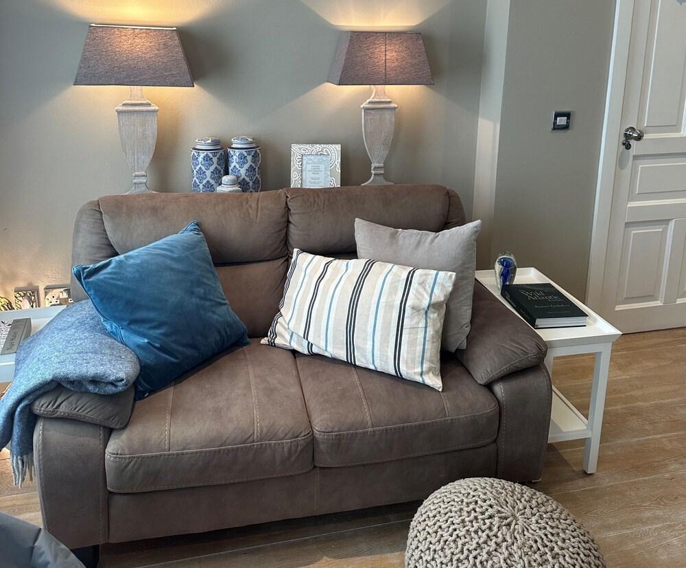 7 Oakwood Manor Kenmare