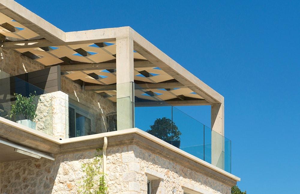 White Orchid Kinabalu