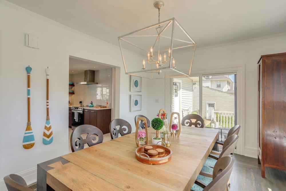 Port Clinton Home w/ Lake View - Walk to Beach!