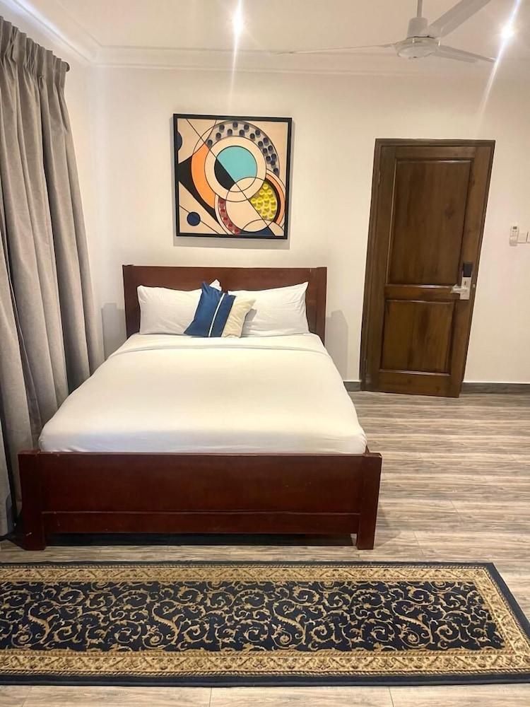 Workview Suites by Pot of Gold