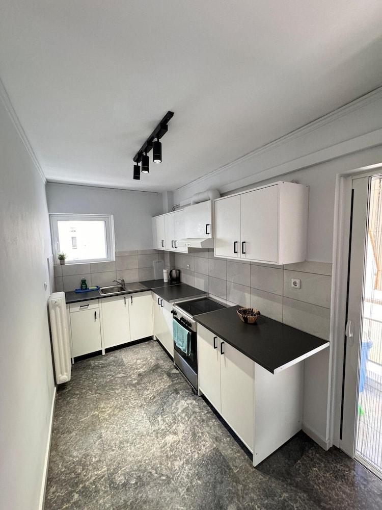 South Coast -- Al020