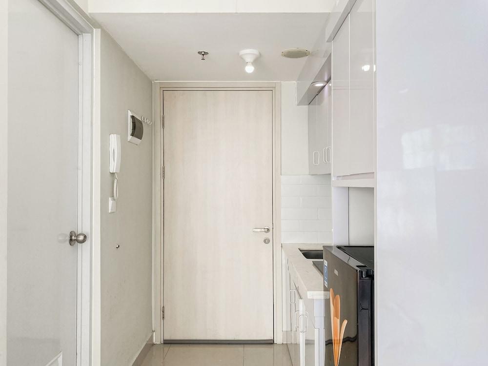 Good Place And Comfortable Studio Apartment Springlake Summarecon Bekasi