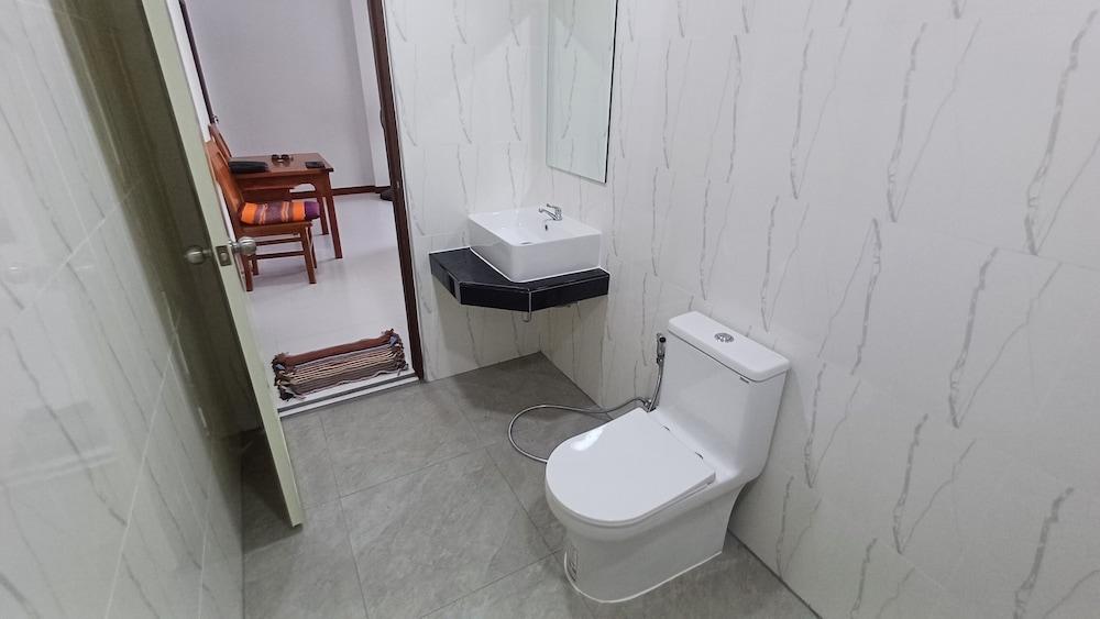 Tropical Island Retreat in Baan Tai, Thailand