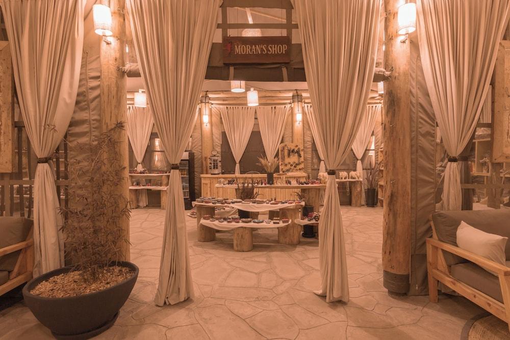 Maisha Sweetwaters Camp