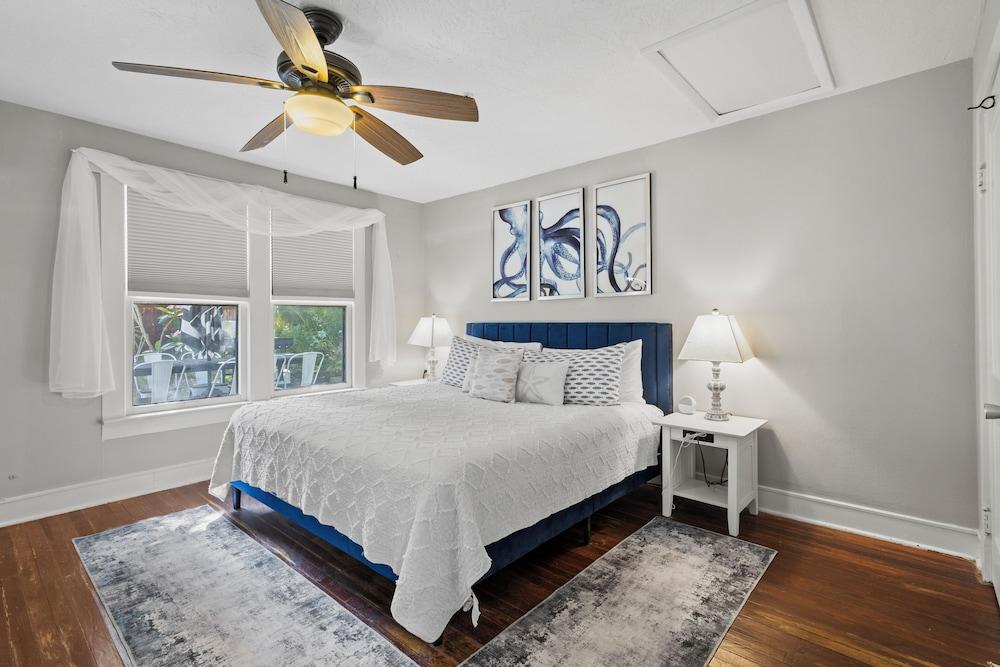 The Porch at Fort Pierce