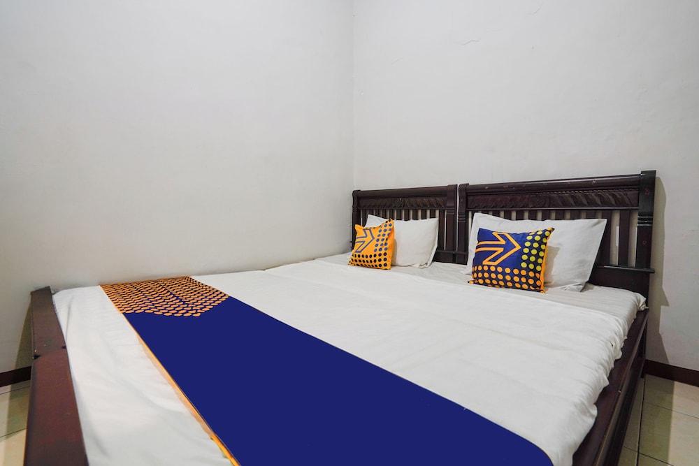 SPOT ON 94139 Nirma Guest House