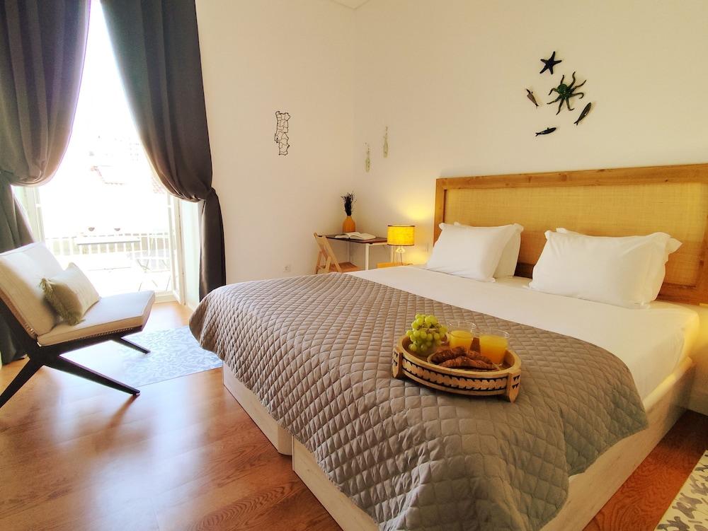 Nap in the Shade Apartment