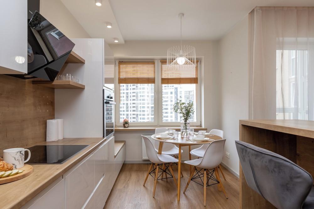 Spacious apartment near DanaMall