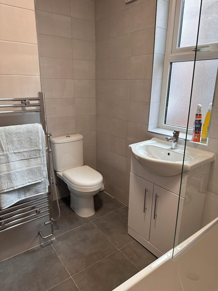 Chaucer House Retreat - Leicester