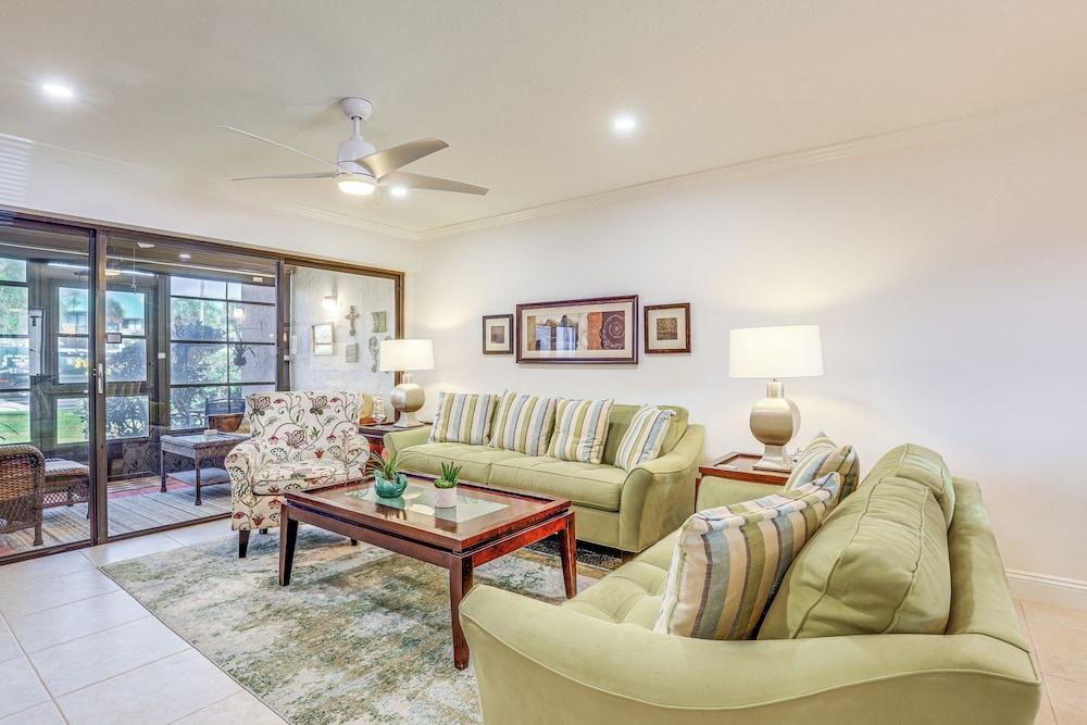 Pool, Golf & Beach Access: Fort Pierce Condo!