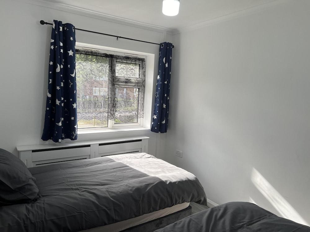 Comfy 2-bedroom Apartment