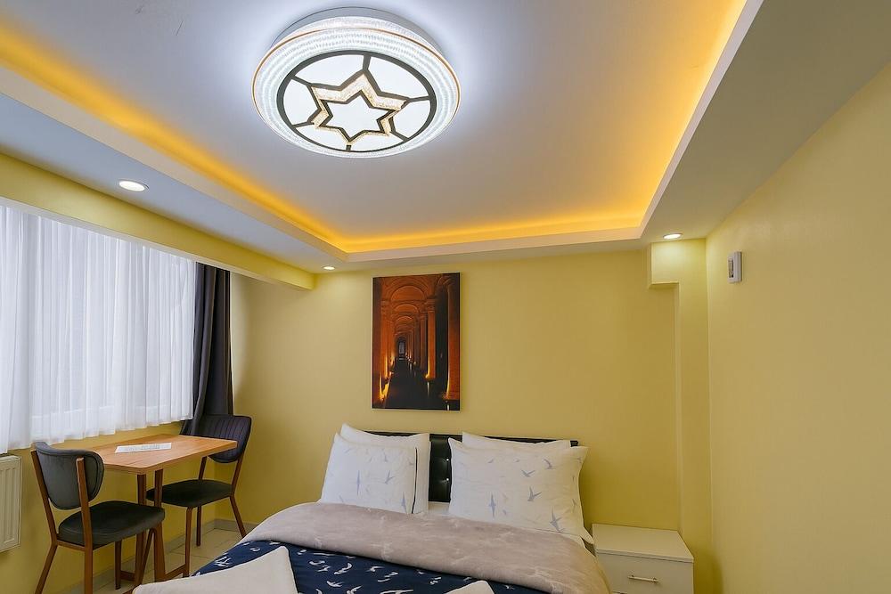 Özer Hotel & Apartments