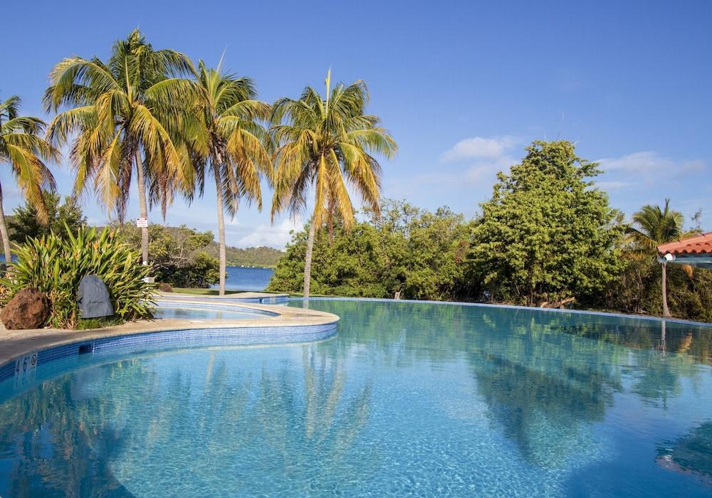 Costa Bonita Private Villa 604