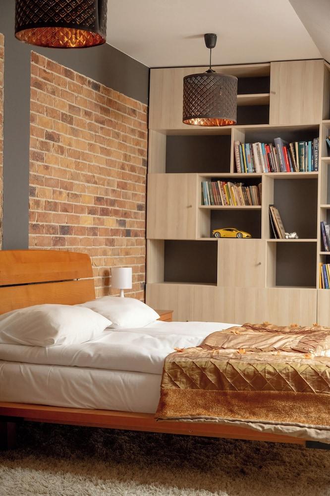 Two-storey Apartment Wrocław by Renters