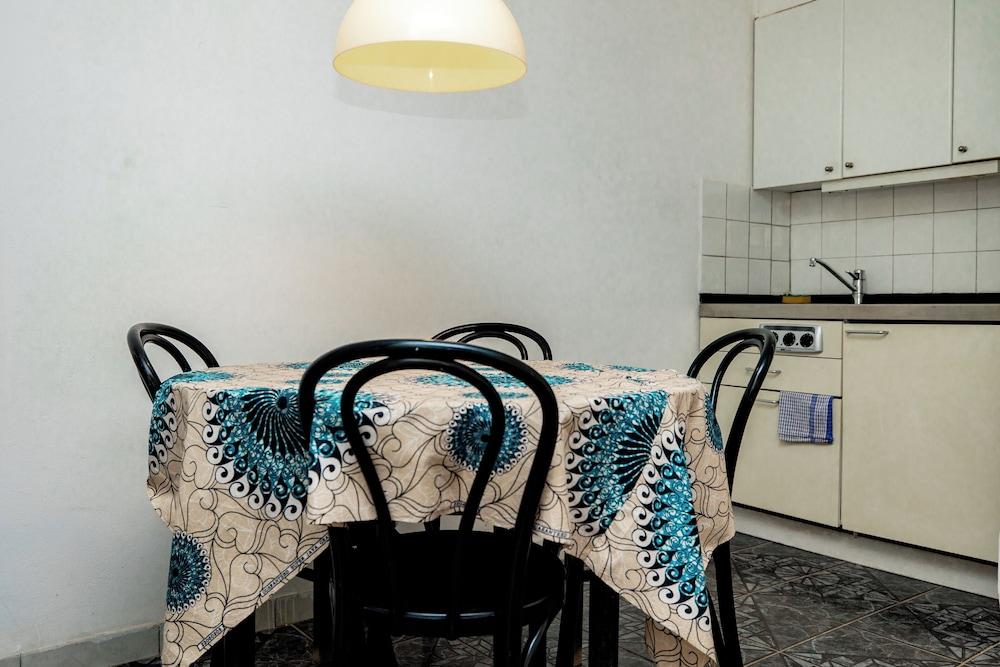 Bungalow Beach Hotel