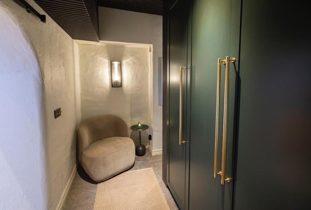 The Private Escape by Blue Medi Spa