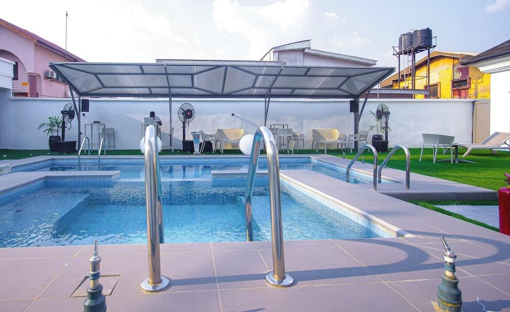 Tranquil Oasis in Benin City by bnj Luxury