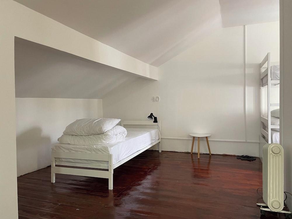 Owls Hostel Ildefonso