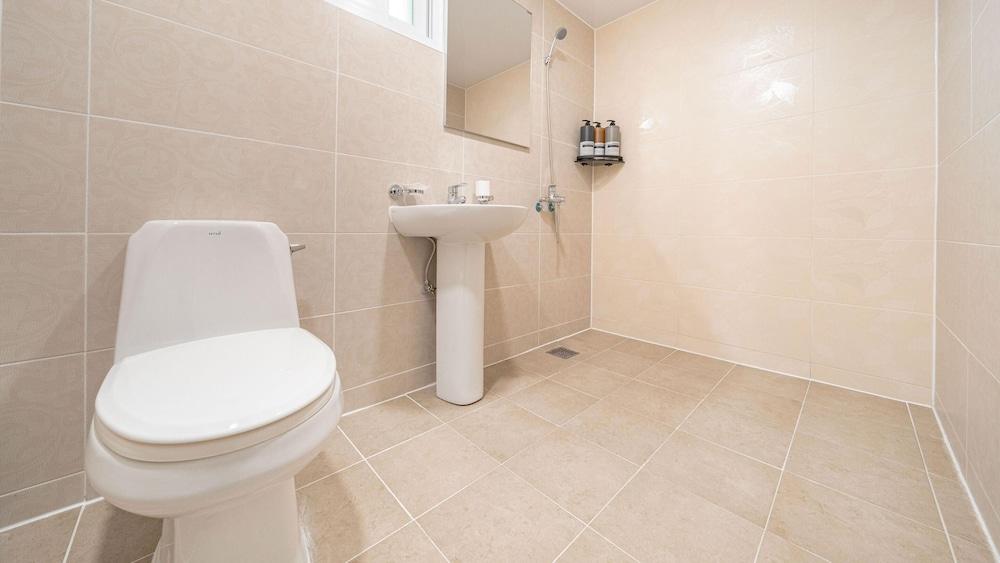 Gapyeong Onestar Pool Villa