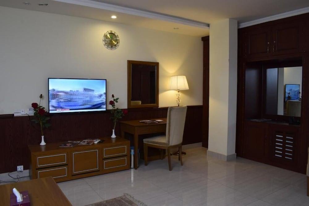 Al Nafoura Hotel Lahore