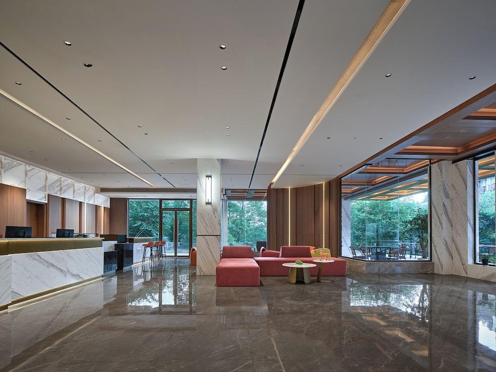 Zhangjiajie Utopia Hotel