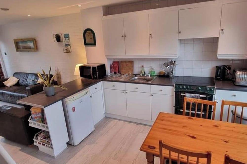 Cozy Coastal Cottage in Newquay